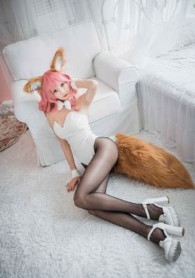第一章柔佳少妇初尝云雨_在线观看