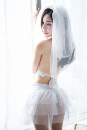 亚州av久久精品美女模特图片_1080在线视频播放