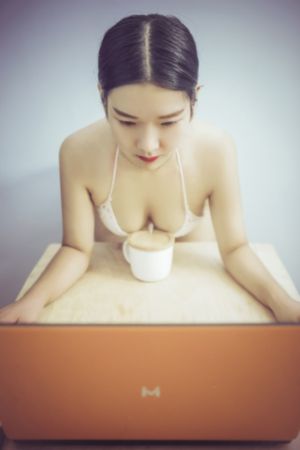 四虎www成人影院观看_4K免费在线观看