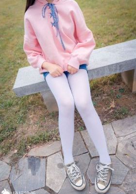 久久精品这里热有精品蜜芽_BD英语免费观看