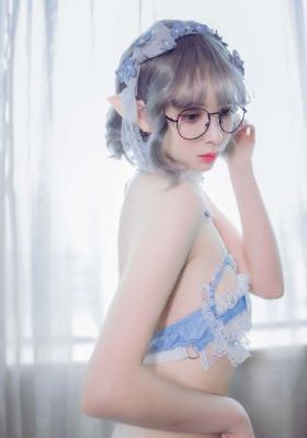 奇怪的理发店在线观看_国产剧在线观看视频