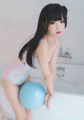 国产精品久久久久久精品爆乳草地_超清HD在线观看